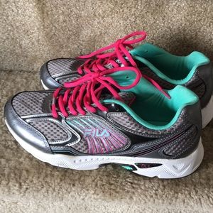 Fila DLS sneakers size 10